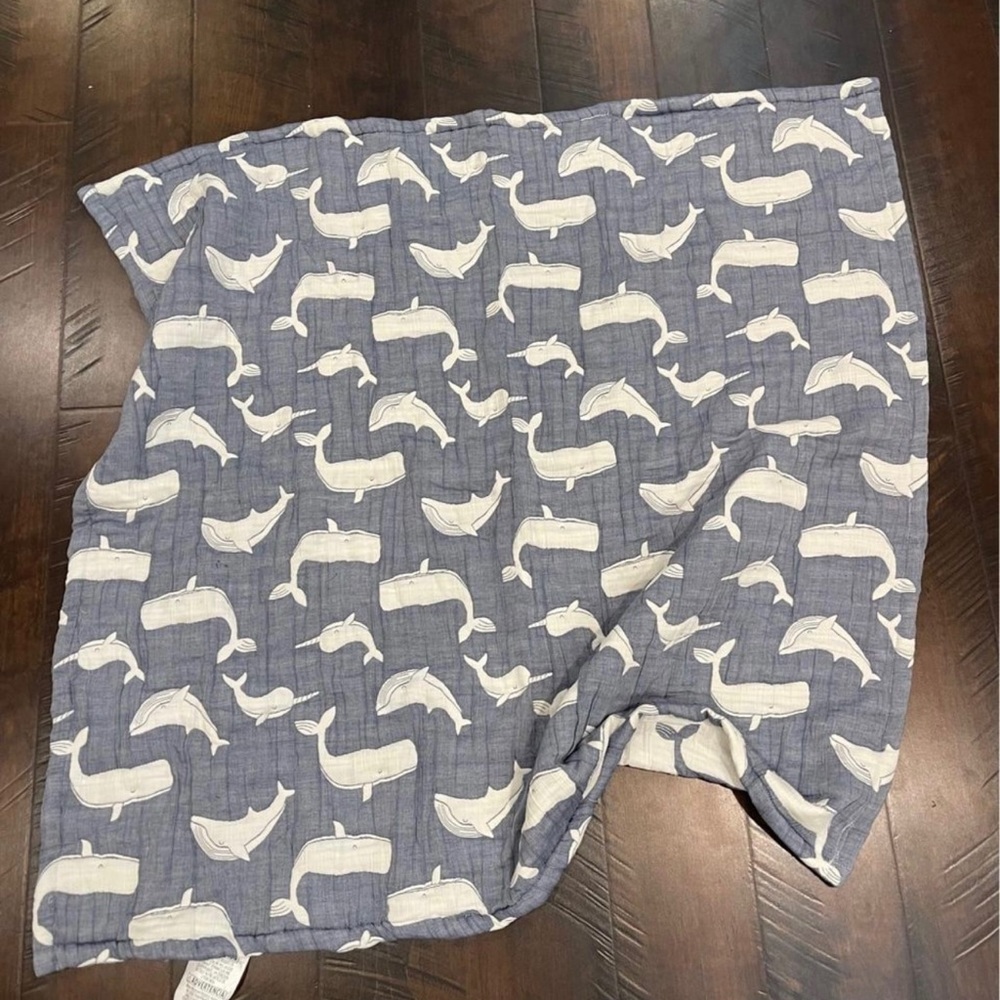 NWOT Target Cloud Island Whale Blanket FOR STEPHANIE
